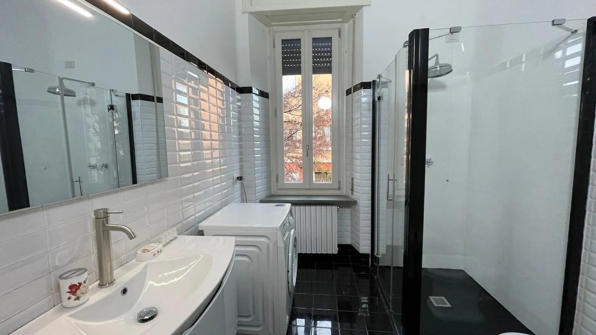 Bg Central Royal Suite Con Parcheggio - Vista Citta Alta Bergamo 0*,
